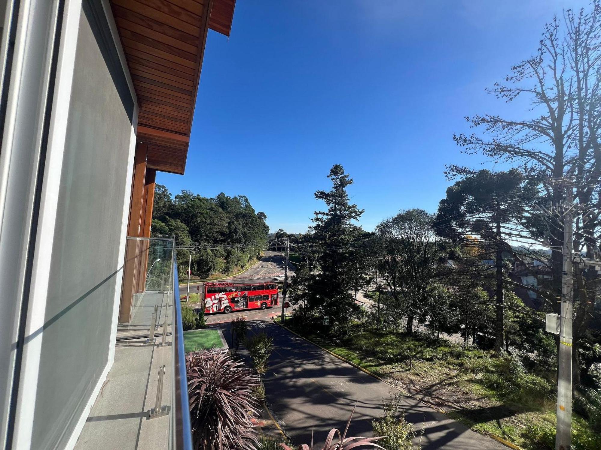 Alpes 307 - Ape Novo Em Gramado C/ Garagem Exterior foto